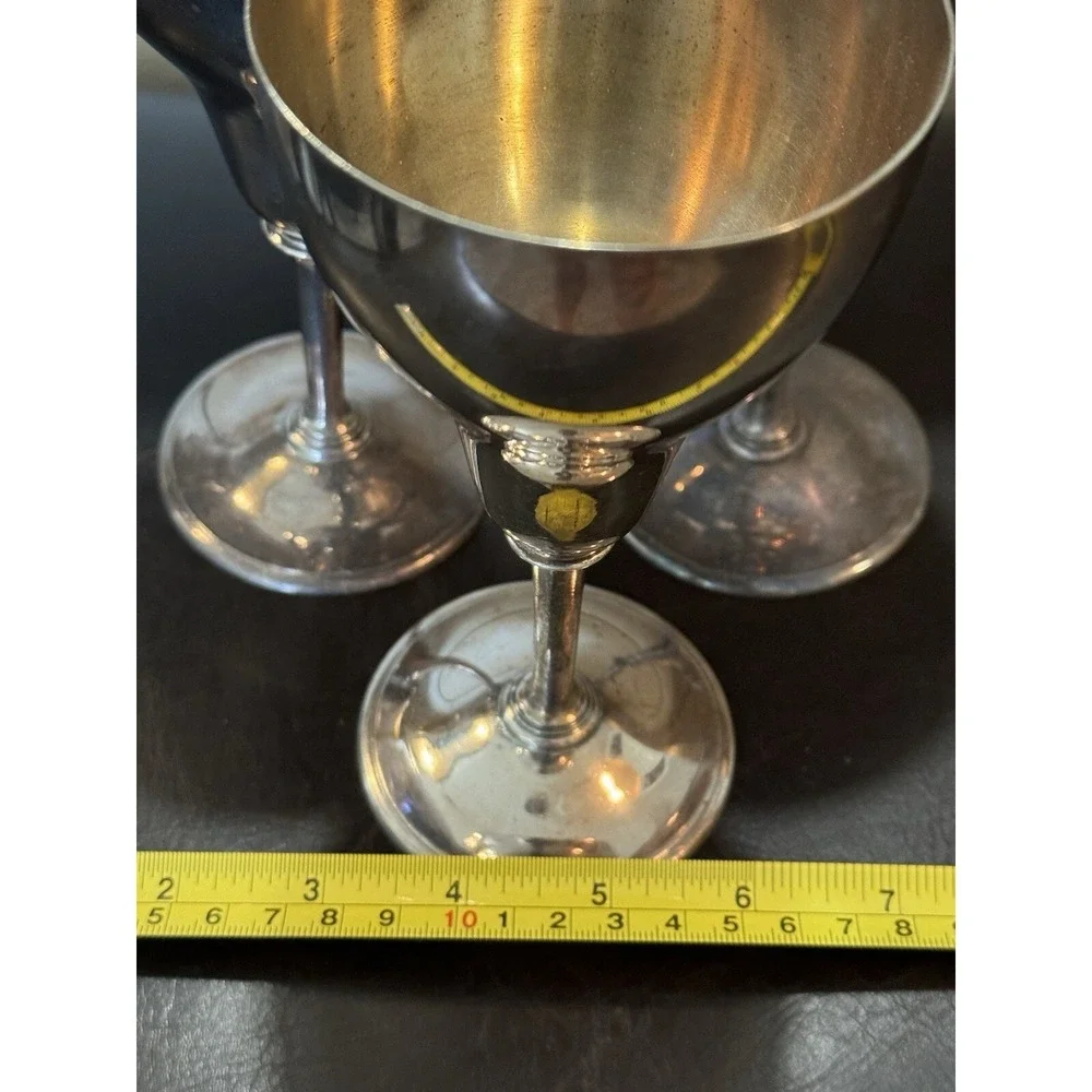 Meriden S P Silver Plate Goblets International Co 2008 Vintage Set Of‎ 3
